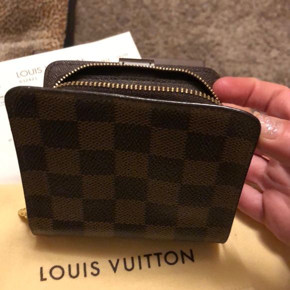 Louis Vuitton Josephine Damier Ebene wallet - Picture 5 of 8